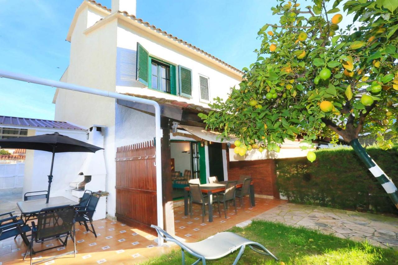 Calderon De La Barca - Only Families Villa Cambrils Kültér fotó