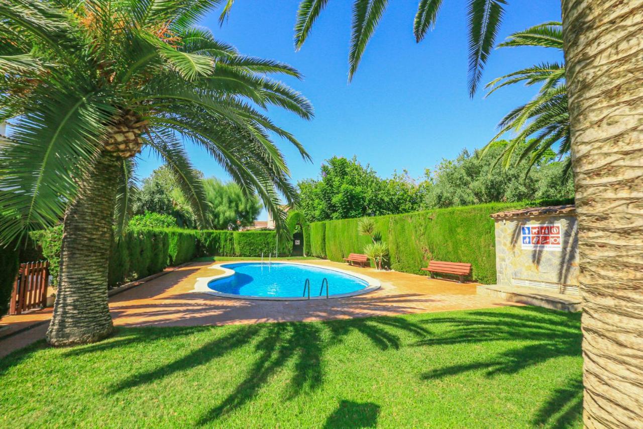 Calderon De La Barca - Only Families Villa Cambrils Kültér fotó