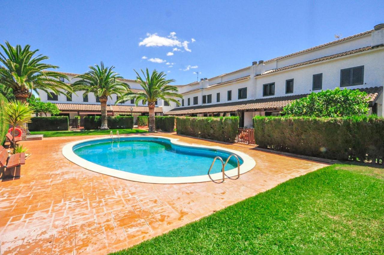 Calderon De La Barca - Only Families Villa Cambrils Kültér fotó