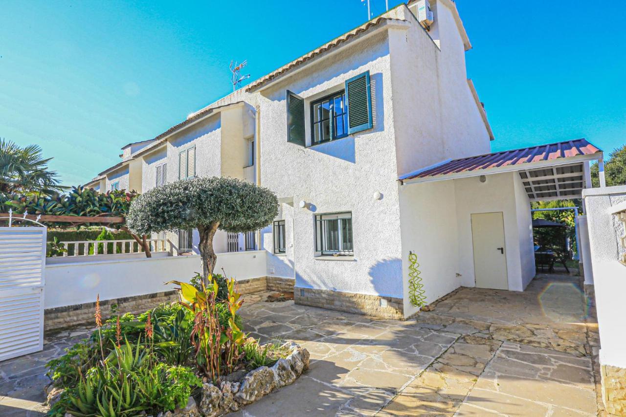 Calderon De La Barca - Only Families Villa Cambrils Kültér fotó