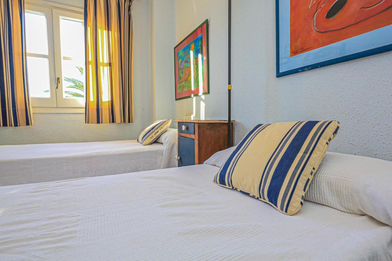 Calderon De La Barca - Only Families Villa Cambrils Kültér fotó