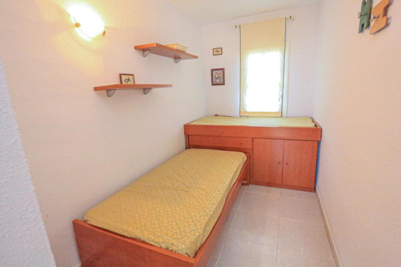 Calderon De La Barca - Only Families Villa Cambrils Kültér fotó